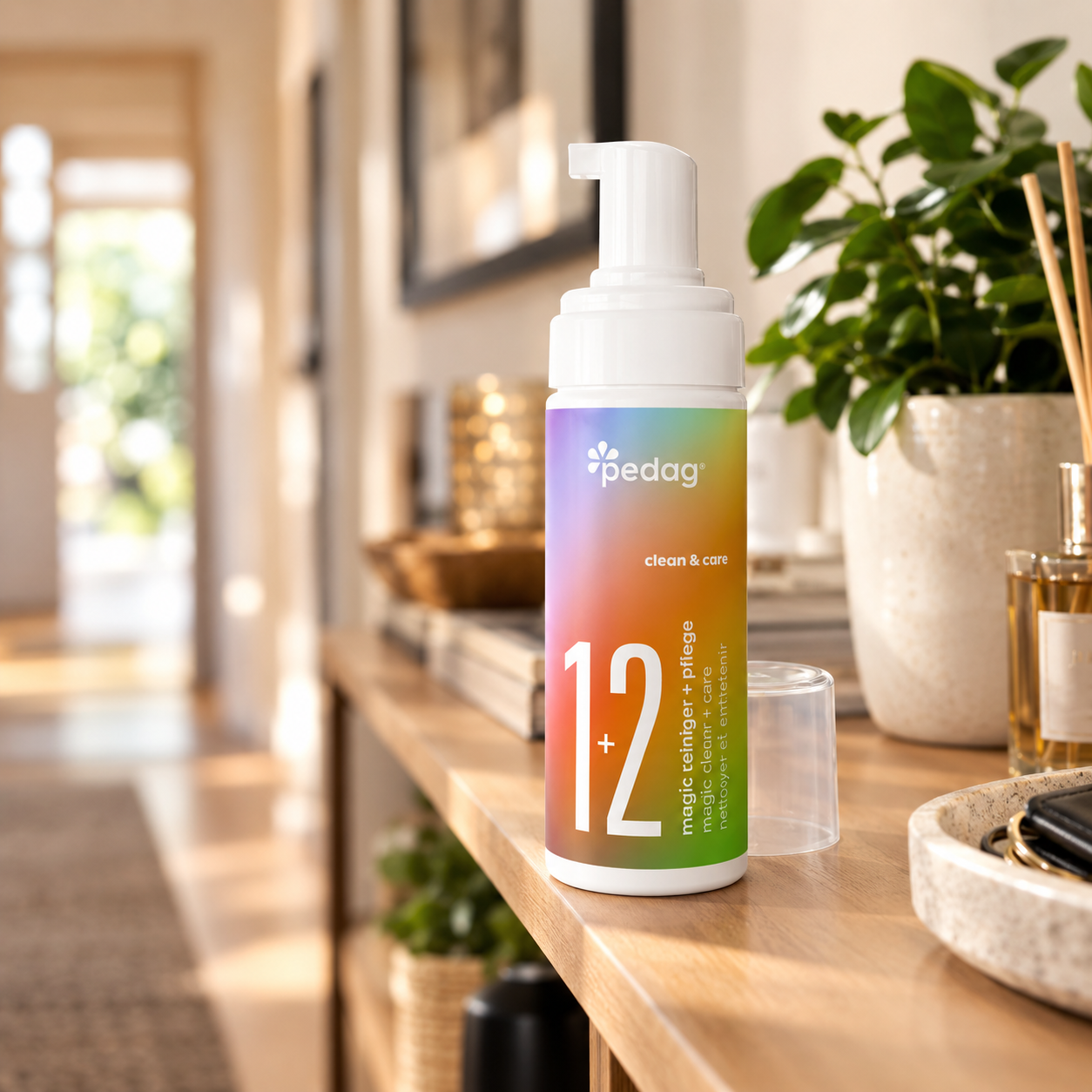 Čistící pěna na obuv Pedag MAGIC CLEAN+CARE 150ml
