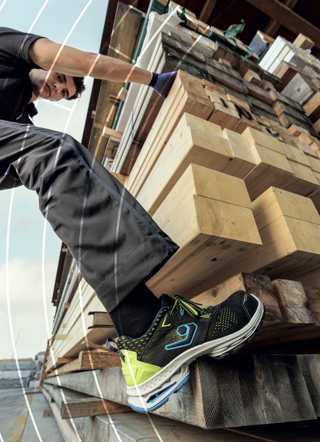 Polobotky BASE NEW YORK S1PS ESD LG SC FO SR